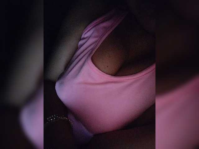 NinaBelluschi webcam