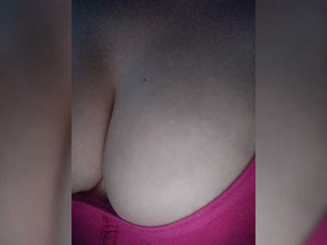 NinaBelluschi's BongaCams show and profile