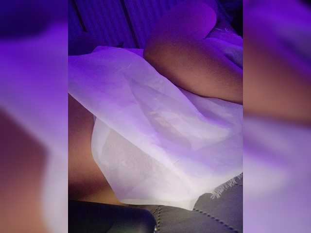 NinaBelluschi's BongaCams show and profile