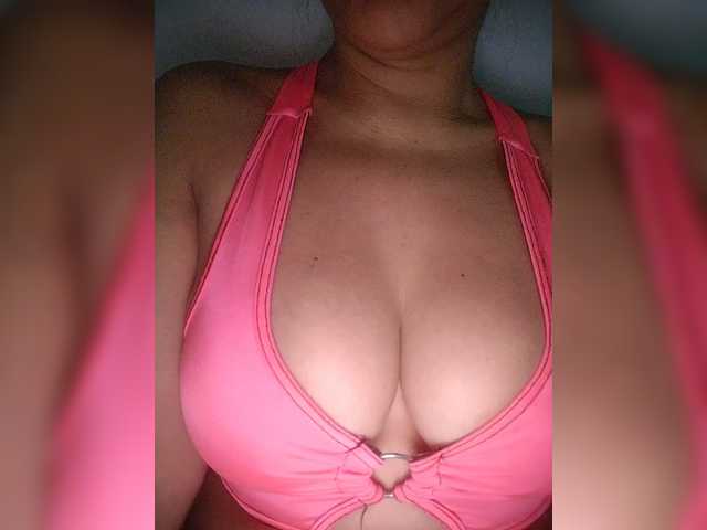 NinaBelluschi's BongaCams show and profile