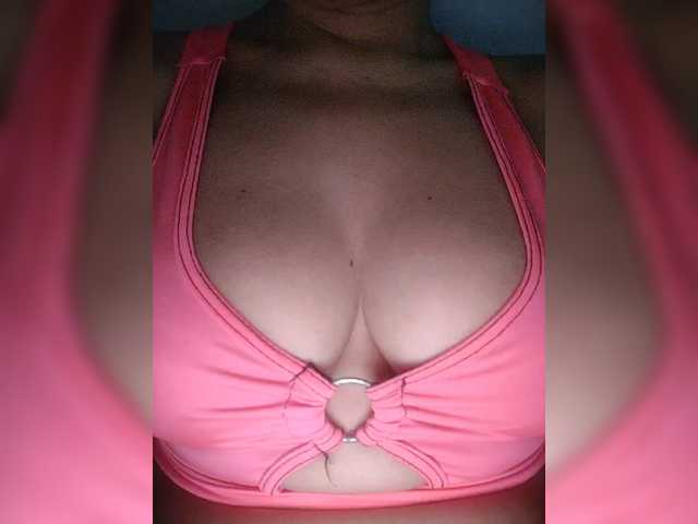 NinaBelluschi's BongaCams show and profile