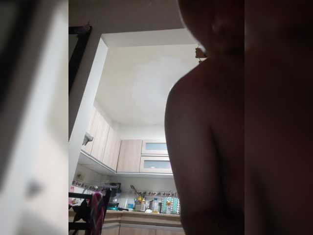 NinaBelluschi's BongaCams show and profile