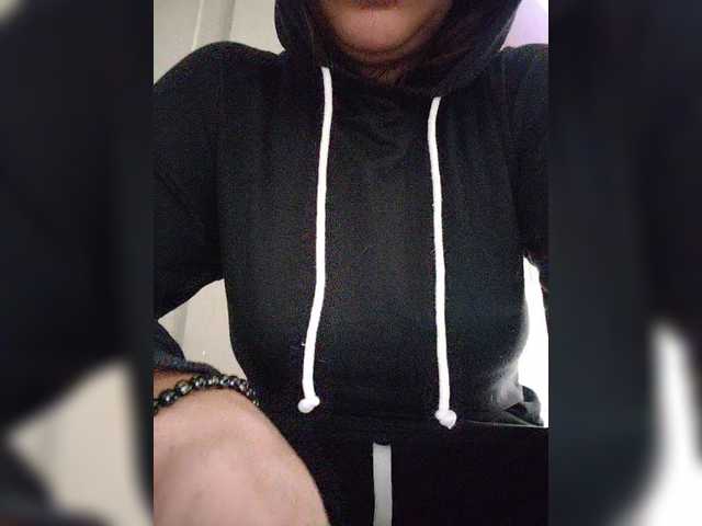 NinaBelluschi's BongaCams show and profile