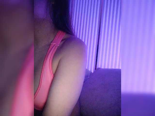 NinaBelluschi's BongaCams show and profile