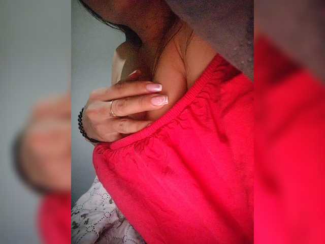 NinaBelluschi's BongaCams show and profile