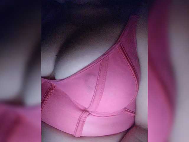 NinaBelluschi's BongaCams show and profile