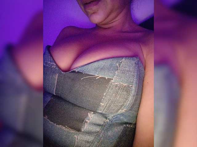 NinaBelluschi — I Let's start with lots of waterEach goal, a squirt.  GOAL = @total ***PV-VIP. Recording available!!!*****Love isnt Enough. Adore Me...!!!#NATURALTITS!!! This user is an angel!!! lets go alone bby and turn me into a devil.TIPS ONLY IN PUBLIC CHAT 