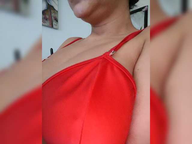 NinaBelluschi's BongaCams show and profile