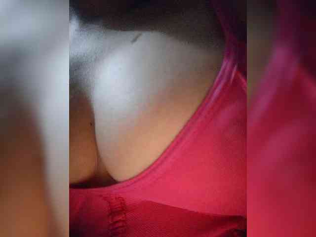 NinaBelluschi webcam