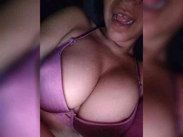 NinaBelluschi webcam