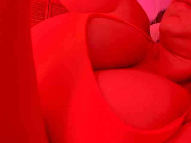 NinaBelluschi webcam