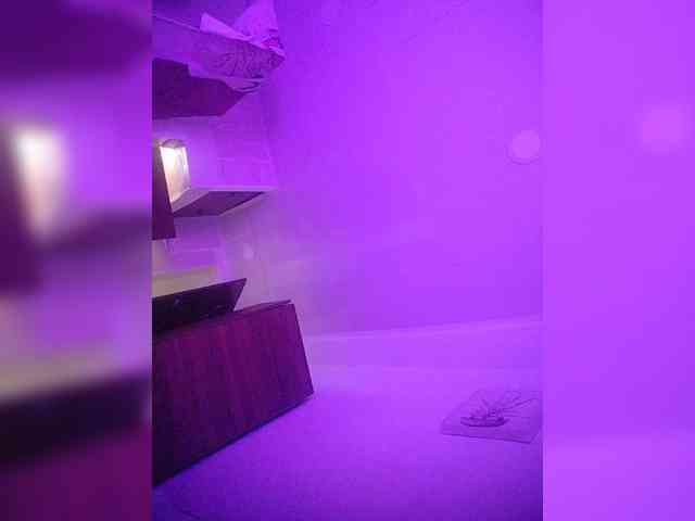 NinaBelluschi webcam