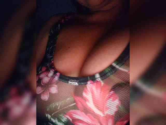 NinaBelluschi webcam