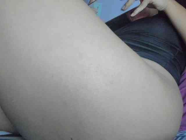 NinaBelluschi webcam