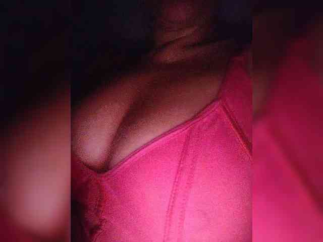 NinaBelluschi NinaBelluschi