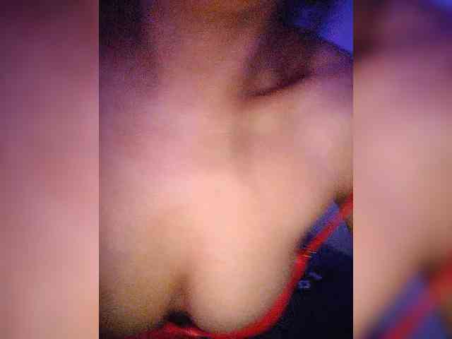 NinaBelluschi webcam