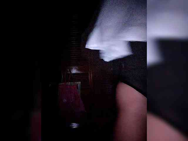 NinaBelluschi webcam