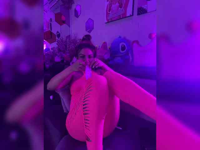 free voyeur NinaBelluschi
