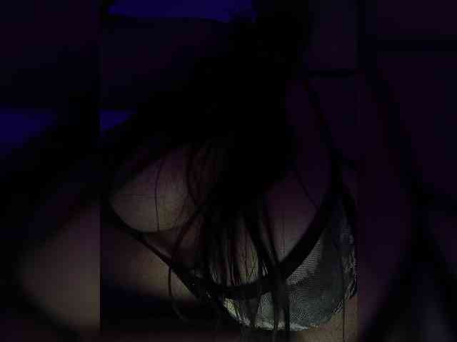 NinaBelluschi webcam