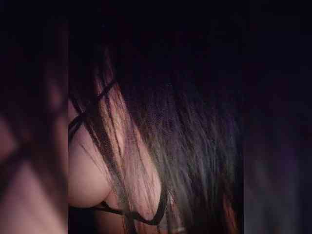 NinaBelluschi webcam