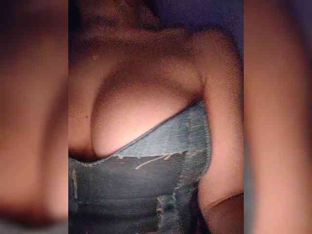 NinaBelluschi webcam