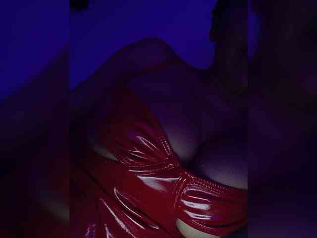 NinaBelluschi webcam