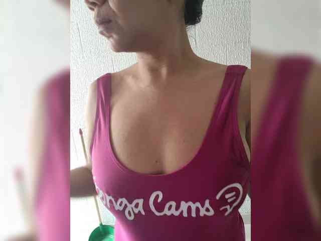 NinaBelluschi Live Webcam on BongaCams