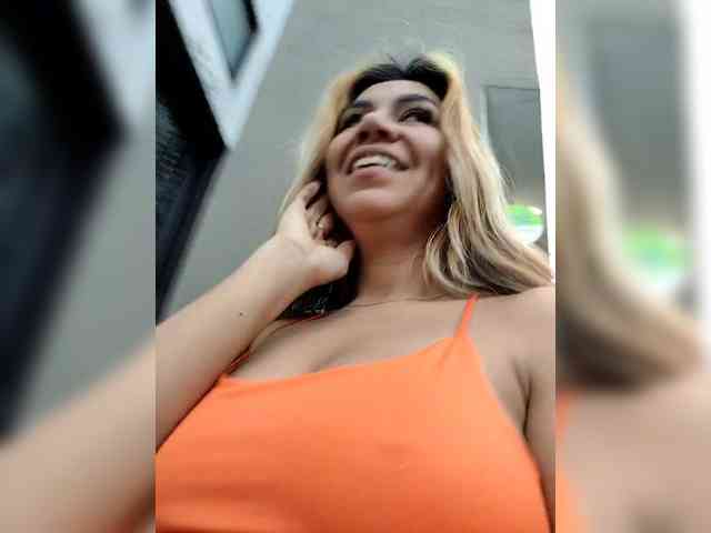 NinaBelluschi webcam