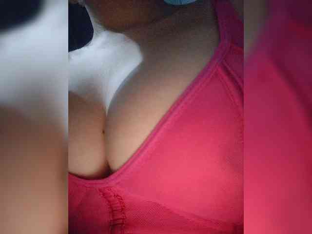 NinaBelluschi Live Webcam on BongaCams