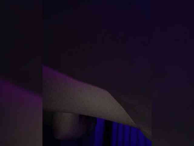 NinaBelluschi webcam