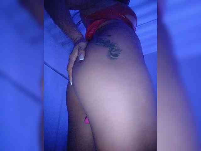 NinaBelluschi webcam