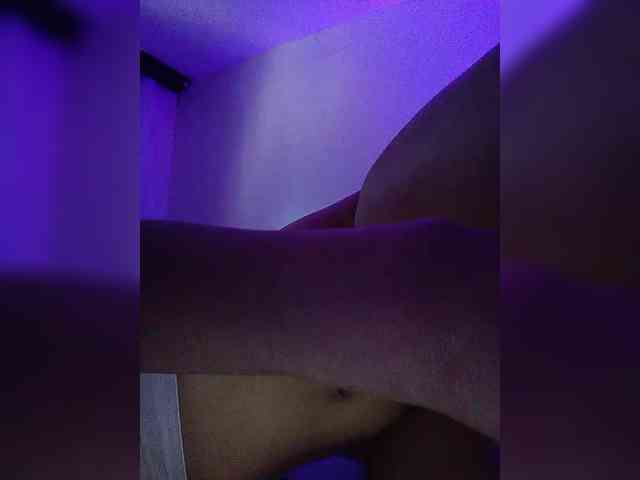 NinaBelluschi webcam