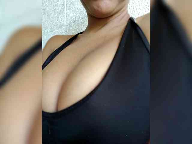 NinaBelluschi webcam