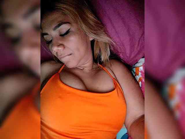 NinaBelluschi webcam