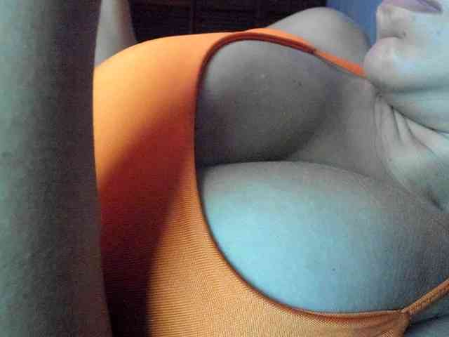 NinaBelluschi webcam