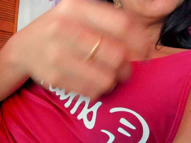 NinaBelluschi webcam