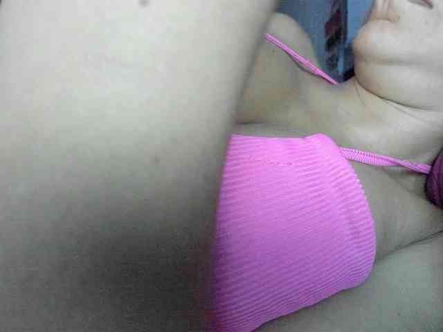 NinaBelluschi webcam