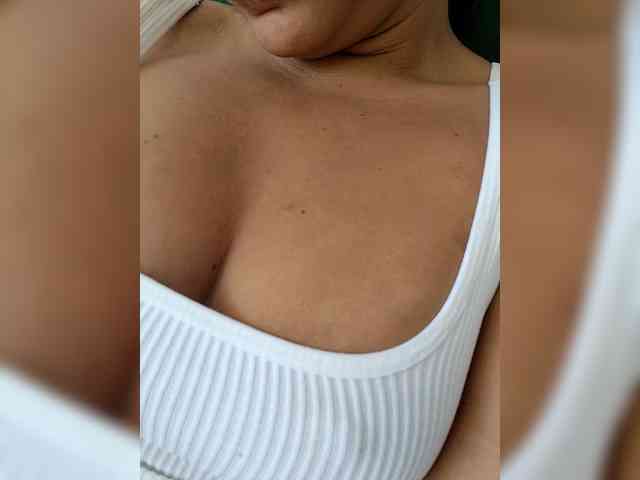 NinaBelluschi webcam