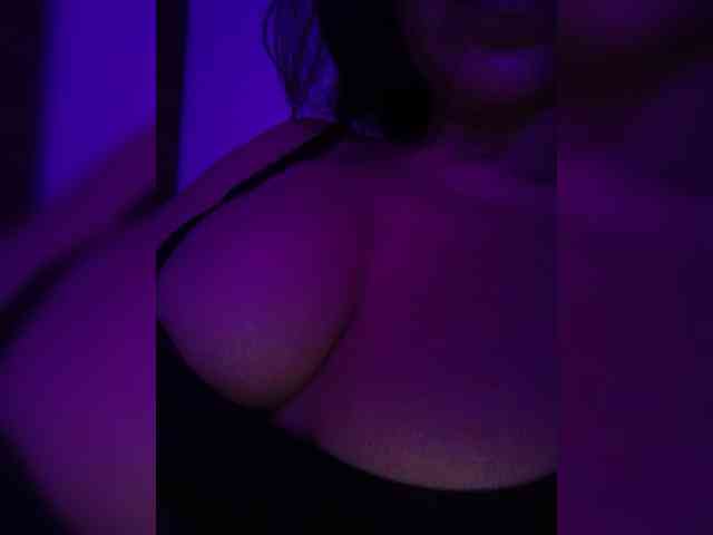 NinaBelluschi webcam