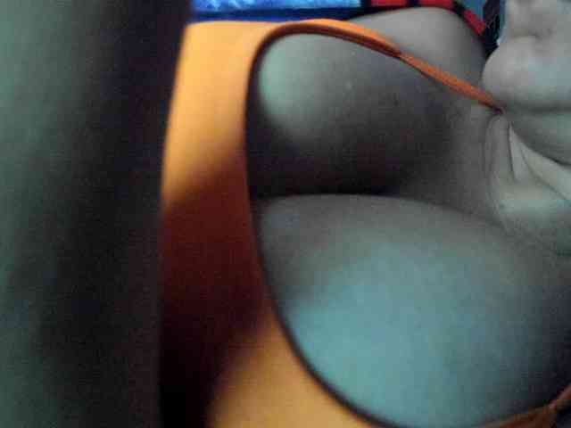 NinaBelluschi webcam