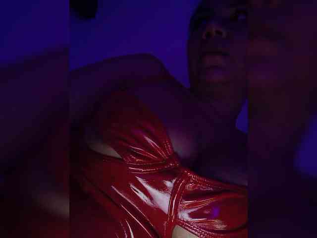 NinaBelluschi webcam