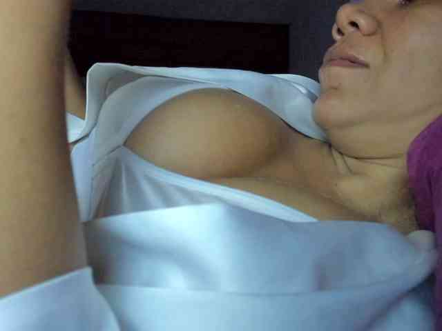 NinaBelluschi webcam