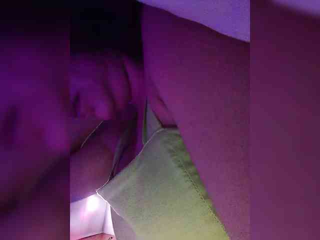 NinaBelluschi webcam