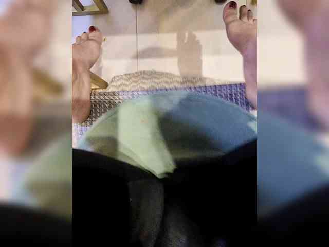 NinaBelluschi webcam