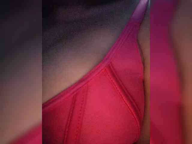 NinaBelluschi webcam