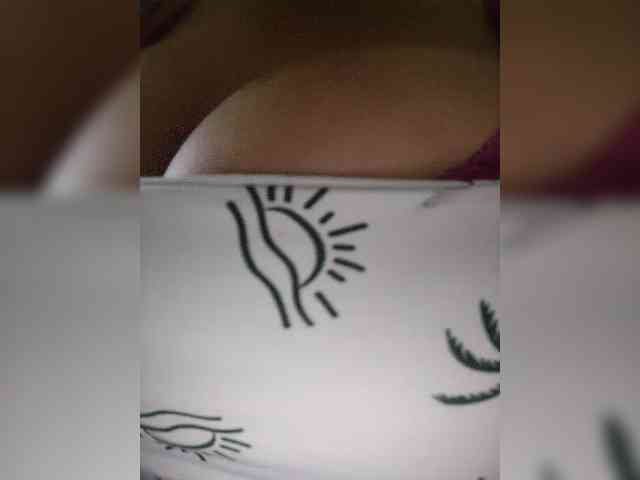 NinaBelluschi webcam