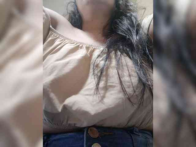 NinaBelluschi webcam