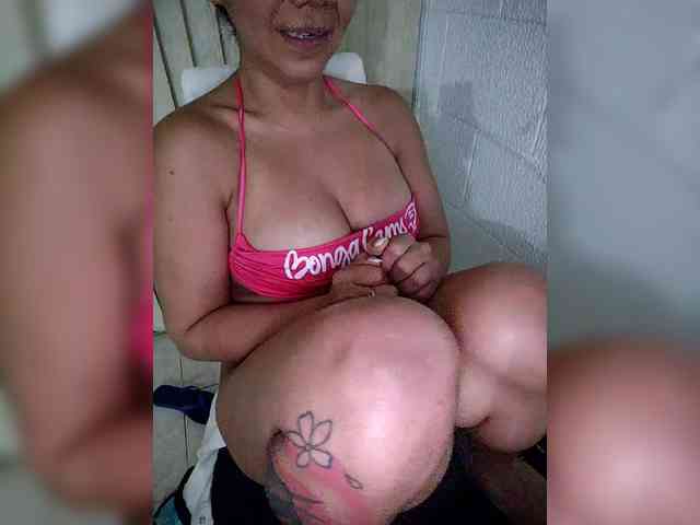 NinaBelluschi webcam