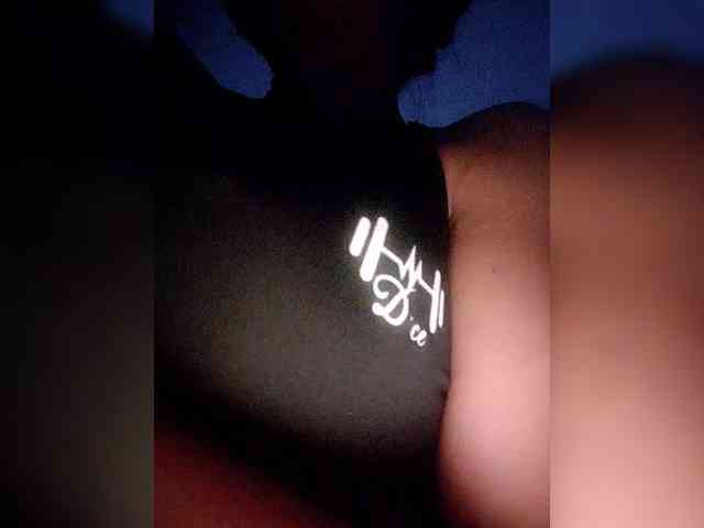 NinaBelluschi webcam