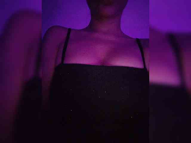 NinaBelluschi webcam